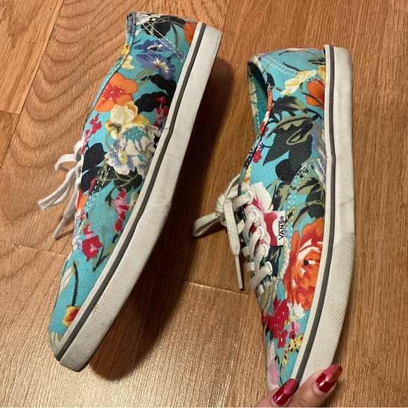 Floral Print Vans🌺 - Picture 2 of 8